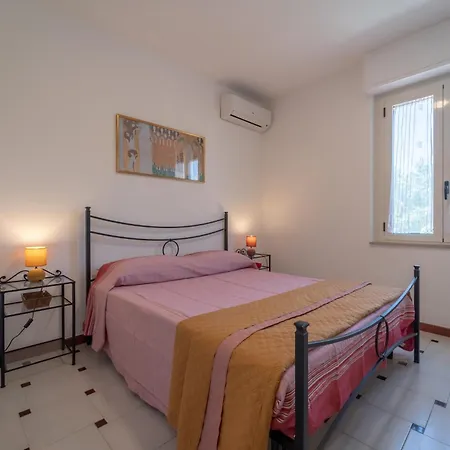 アパート Europa 73 アルゲーロ